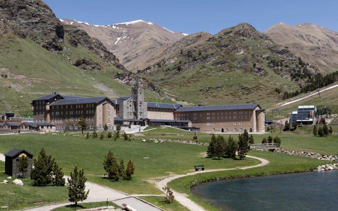 Nuria Valley